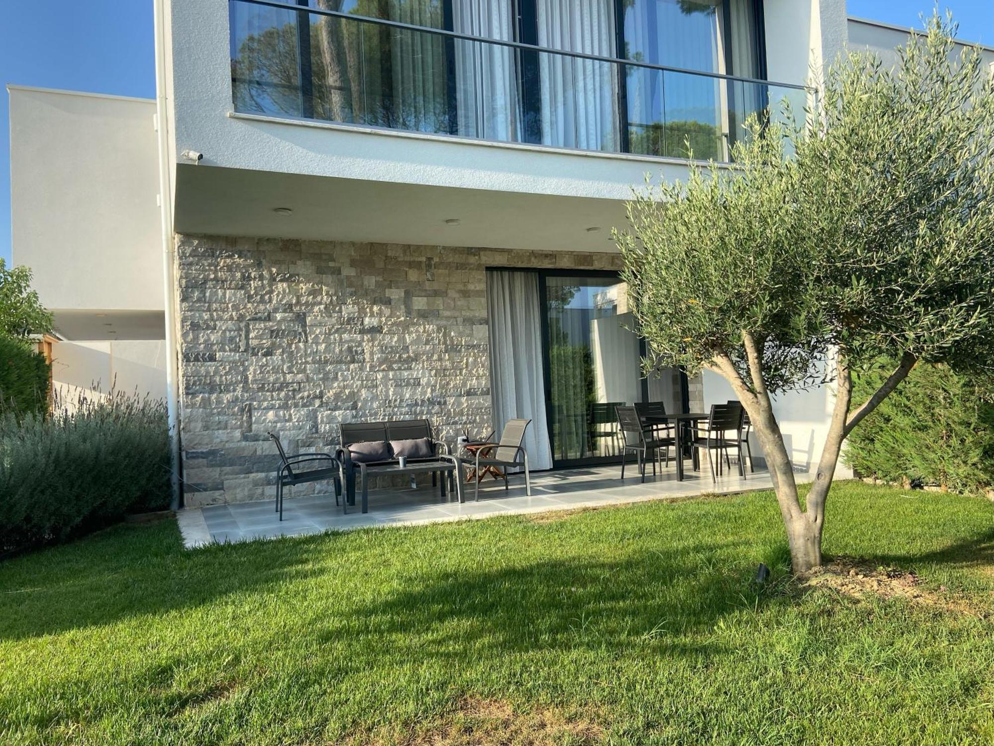 Rosemarine Villas دراس المظهر الخارجي الصورة