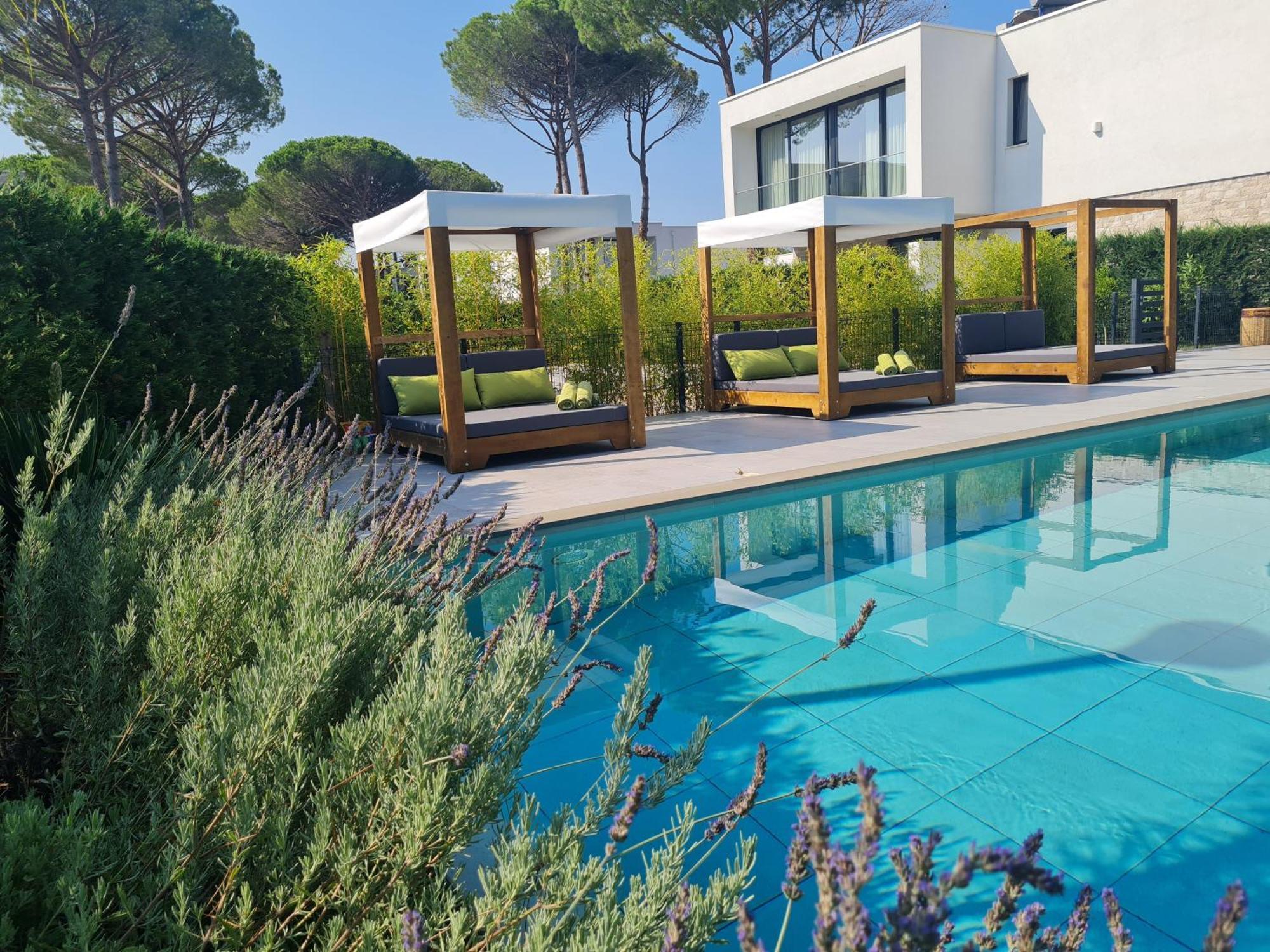 Rosemarine Villas دراس المظهر الخارجي الصورة